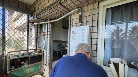 元銘工程行 - 五聯強制排氣熱水器安裝