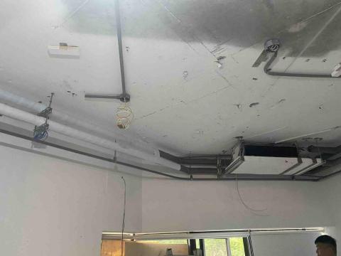 日立榮工程有限公司（周師傅） - 冰水送風機吊機配管施工保溫工程