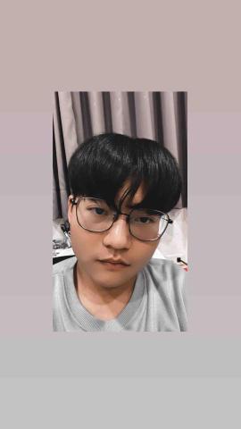 提供高中化學服務的專家歐宥成