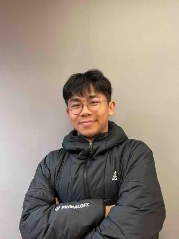 提供素描服務的專家陳信文