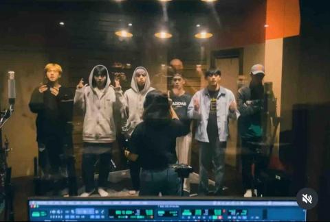 溫蒂蒂 Wendy T. 💗🎵 - Ozone-火花 錄音室指導側拍