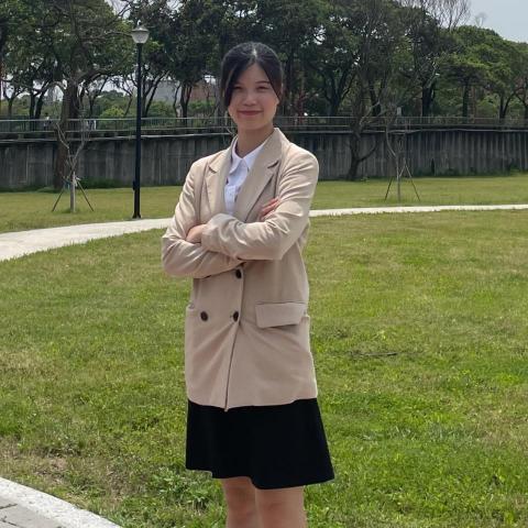 提供桌球服務的專家Trady Zhang