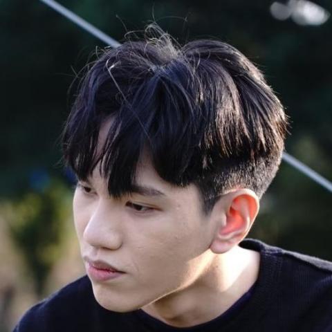 提供寫手徵才服務的專家WeiTing (Joshua)