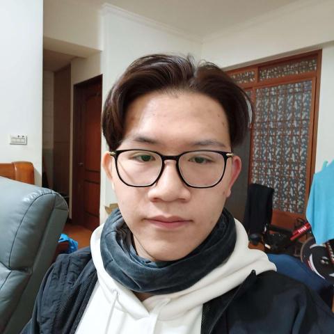 提供地毯服務的專家黃堃哲