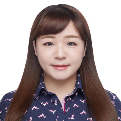 提供兼差網服務的專家范小姐