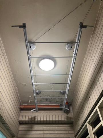 淘寶家具/衛浴設備專業代安(組)裝 - 手搖式曬衣架代安裝