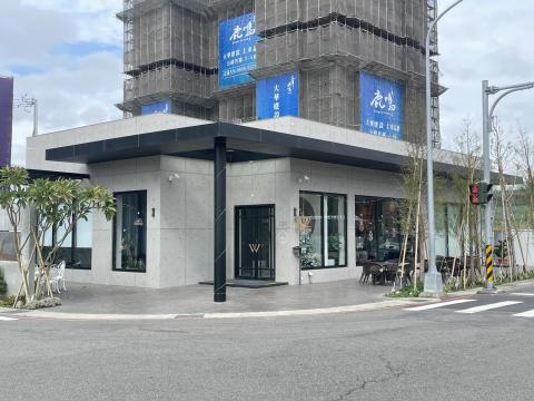 手藝人 - 台中W咖啡館
室外仿清水模