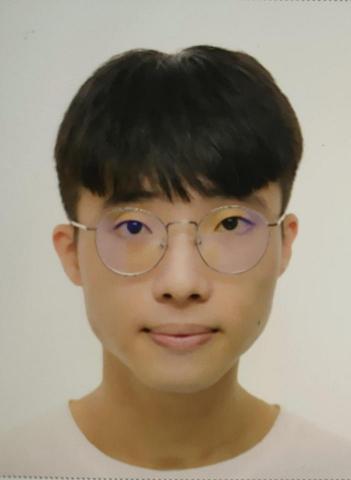 提供數學題服務的專家鍾坤佑