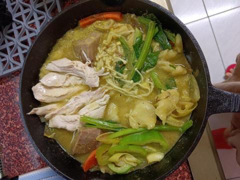 健康樹 客製化家庭菜宅配服務 - 咖喱麵疙瘩