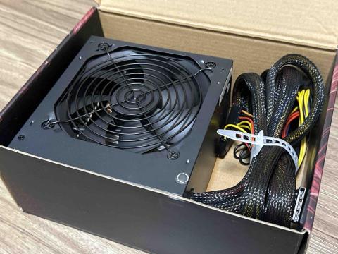 大衛資訊科技 - 更換新電源供應器