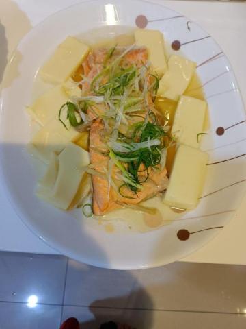 健康樹 客製化家庭菜宅配服務 - 清蒸鮭魚