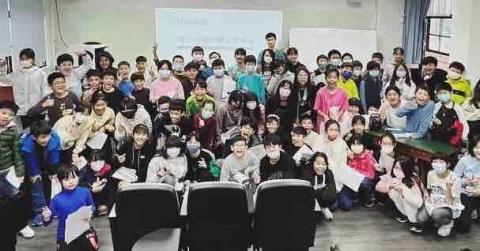 梓榆 Vincent - 小學模擬國民法庭