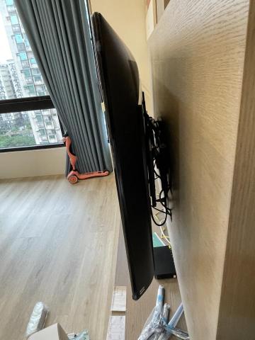 朱先生 - 電視幣掛安裝