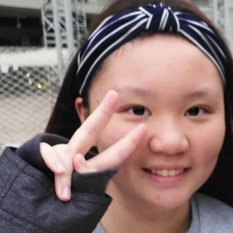 提供高中化學服務的專家田雅婷