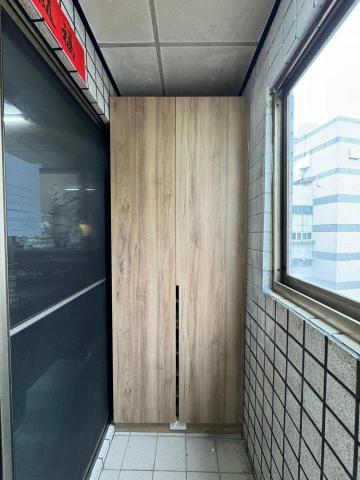 德康美系統櫃烏日店 - 玄關鞋櫃 奧地利Blum緩衝鉸鏈 德康美系統櫃烏日店 - 玄關鞋櫃 奧地利Blum緩衝鉸鏈