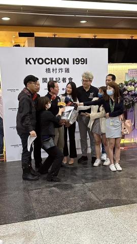 Peggy's中韓口譯/運動翻譯專長 - 橋村炸雞台灣開幕記者會口譯,隨行口譯