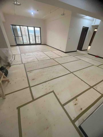 個人工作室 - 住家客餐廳天花板及牆面
地坪保護