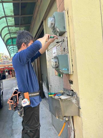 鋐勝水電工程行 - 屋內總箱台電錶 幹線更新抽換安裝