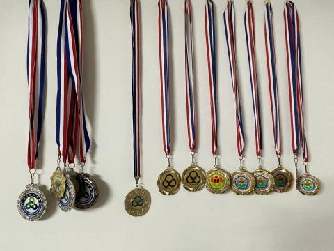 陳慶年 - 田徑獲獎獎牌