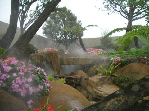 otl老十作水電泳池 - 苗栗人造霧