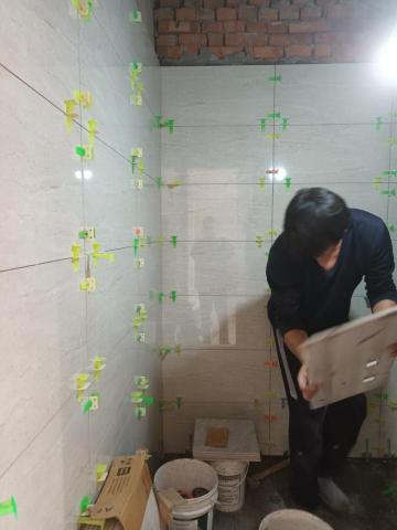 宏願工程 - 浴室牆壁重貼磁磚