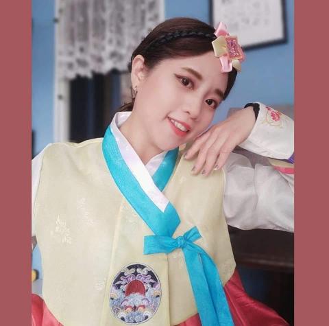 提供韓語服務的專家賴璟嫻