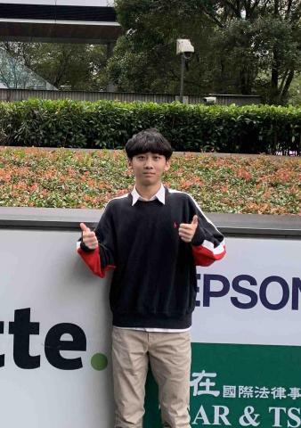 提供48服務的專家邱楷越