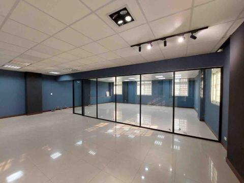 星望室內裝修有限公司 - 辦公室裝修隔間與輕鋼架