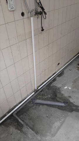 志惟企業 陳先生 - 熱水管與排水管