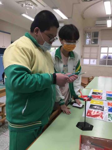 吳庭儀 - 特教生服務