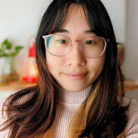 提供木桌打磨服務的專家江耘秀