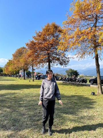 提供新竹到府美甲服務的專家桑