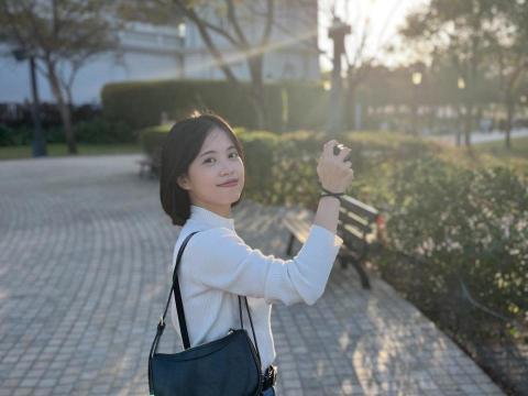 提供刮痧儀服務的專家閻慶儀