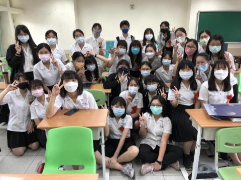 桑 - 曾就讀新竹女中數理資優班