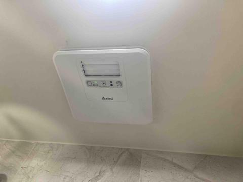 俊霆家庭宅修 - 國際40型暖風機