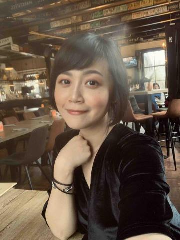 提供配樂服務的專家Veona