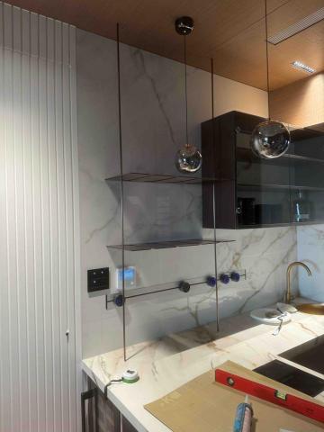 簡意金屬工程 - 鍍鈦玻璃吊架