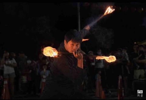 映象影音設計整合工作室 - 木柵集應廟中秋晚會(火舞) 映象影音設計整合工作室 - 木柵集應廟中秋晚會(火舞)