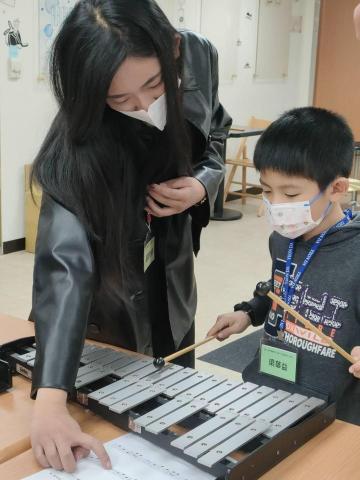 黃庭誼 - 黑手打擊樂團工作室冬令營指導