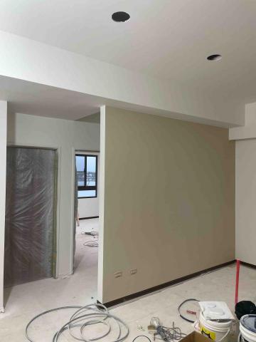 信豪 - 電視牆跳色