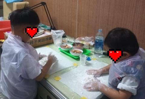 紀欣伶 - 冬至做湯圓