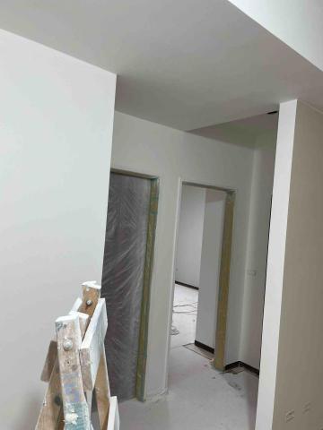 信豪 - 全屋噴漆