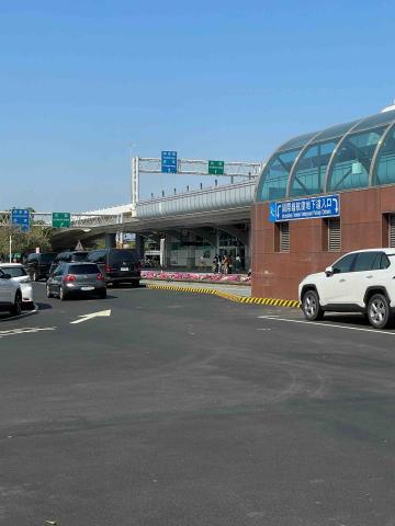 Nini - 機場接送✈️歡迎找我❤️
跑腿➕坐車? 都可以找我詢問唷