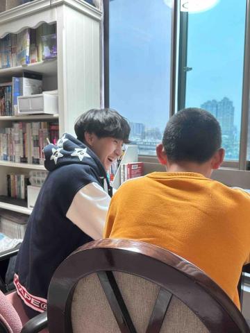 萬承濬 - 實際家教上課畫面