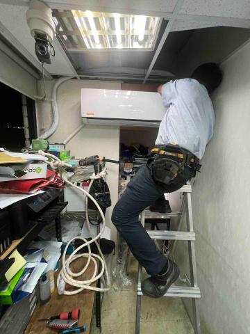 祺勝 - 大里 祺勝 - 大里