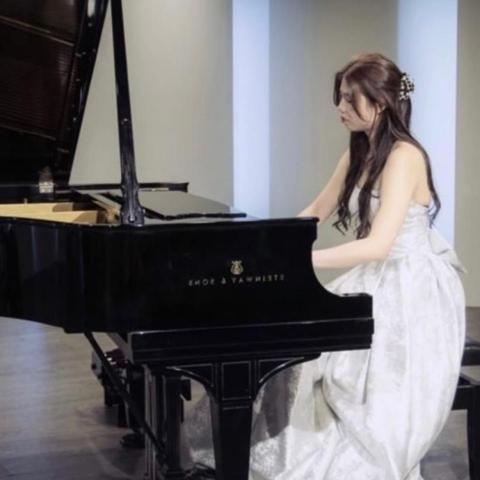 提供王彙筑服務的專家王綵誼