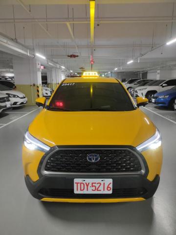 林定翰 - Toyota Corolla Cross Hybrid （正面照片）