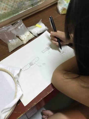 Dora郁芬 - 教學髮飾創作（小學二年級）