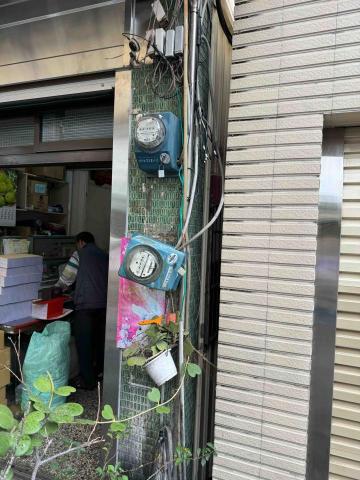 裕昌機電工程行 - 電錶底座、線材老舊汰換