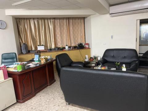 擺渡理律顧問 - 